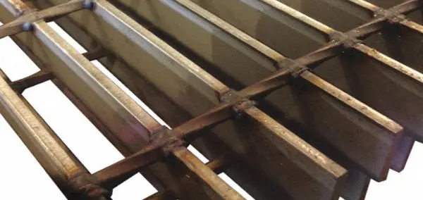 A close up of the wood on the ceiling.